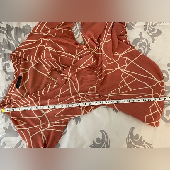 The Prisoners of St. Petersburg Geometric Flowy Romper OS - Picture 7 of 7